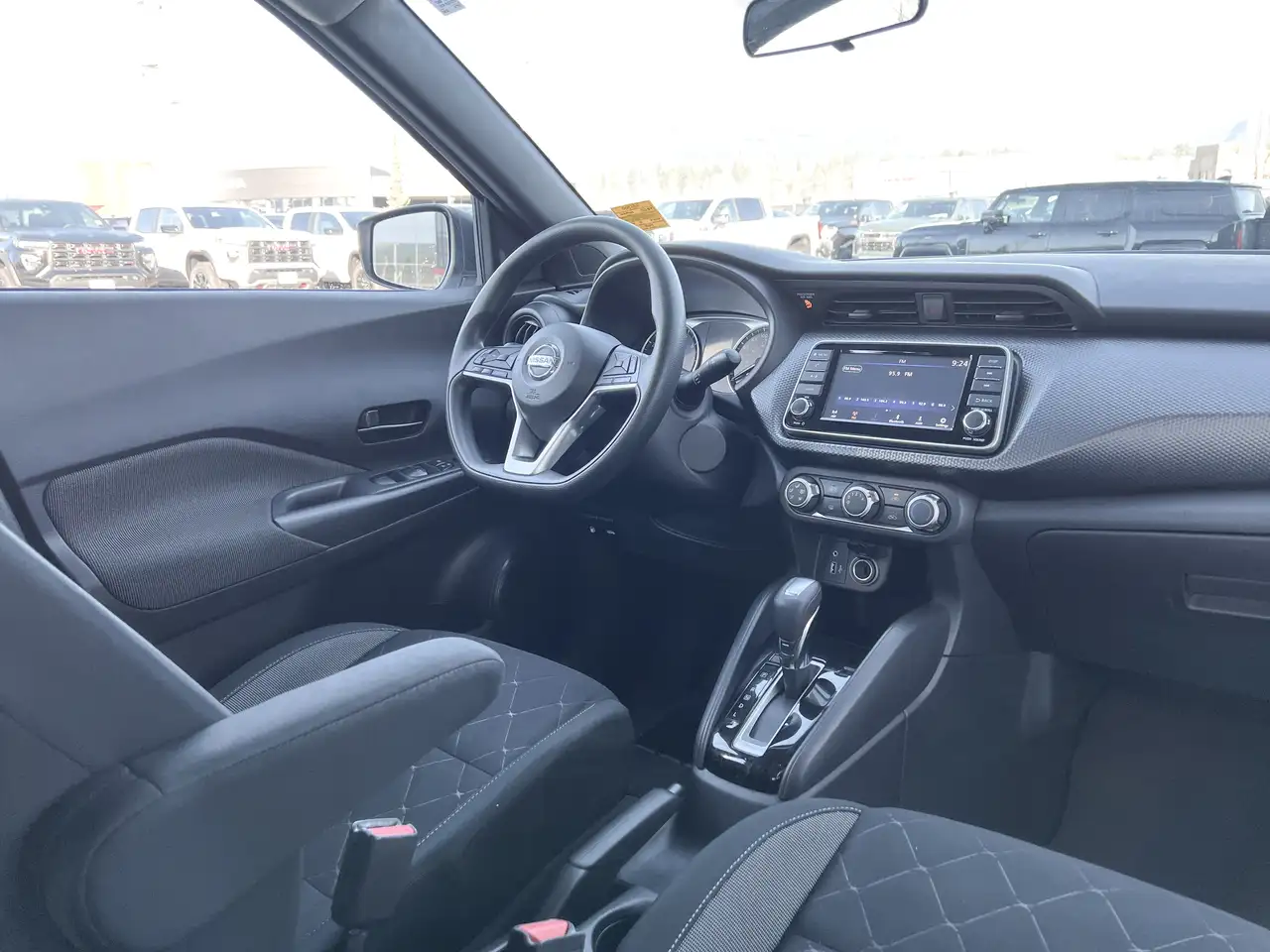 Nissan Kicks снимка Nissan Kicks