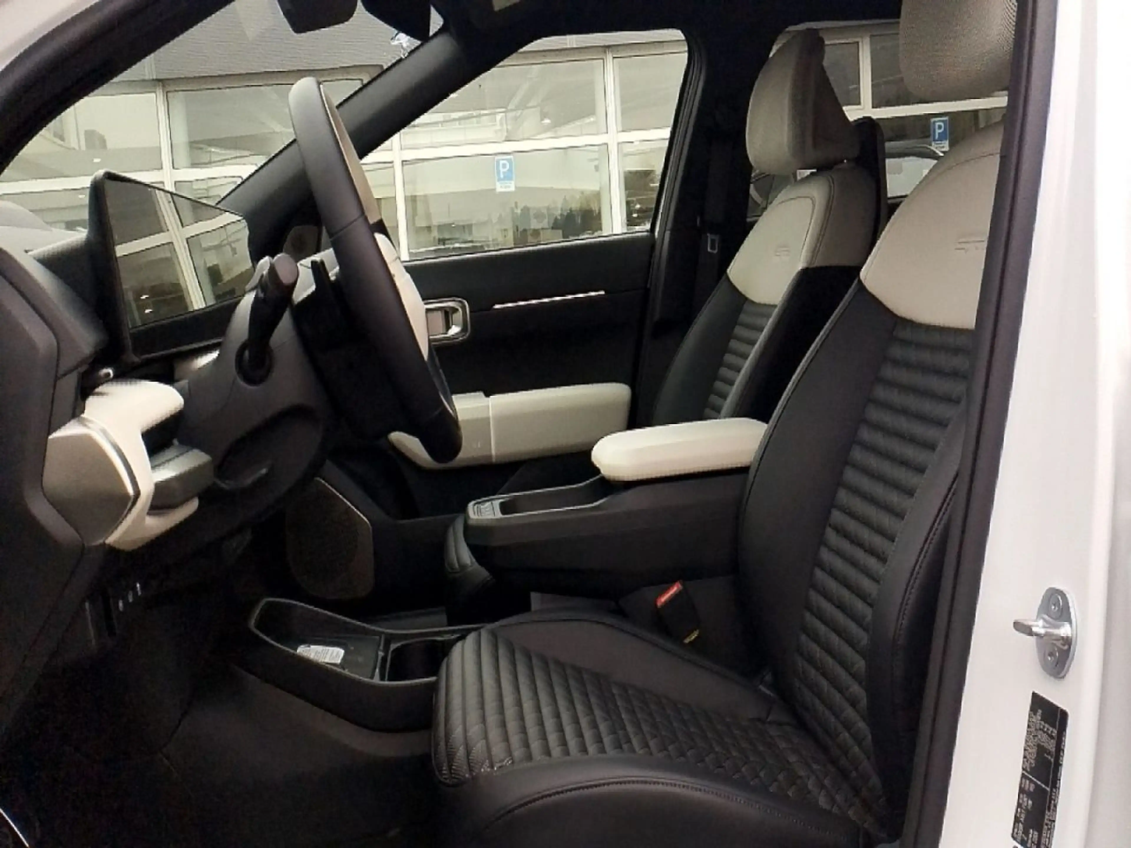 Kia EV4 GT-Line FWD 81,4 kWh — photo 9