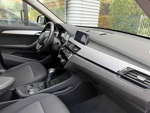 BMW X1 view 24