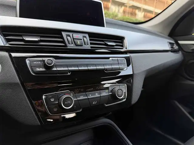 BMW X1 view 16