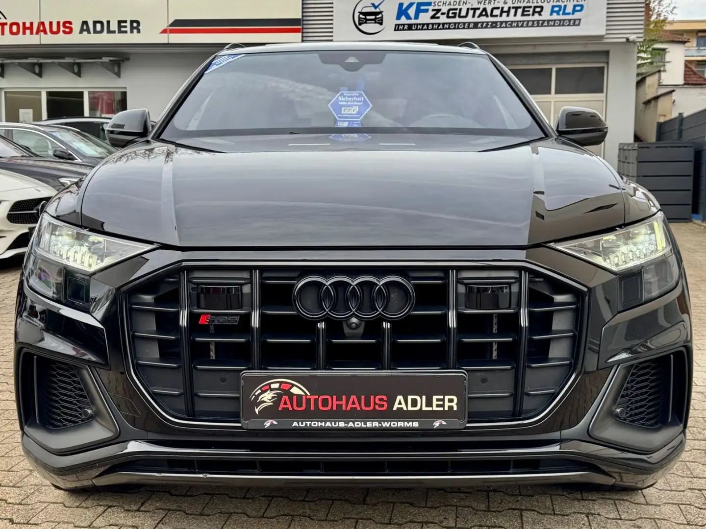 Audi SQ8 4.0 quattro*1HD*MATRIX*MASSAGE*B&O*23"360°SH Schwarz - 2