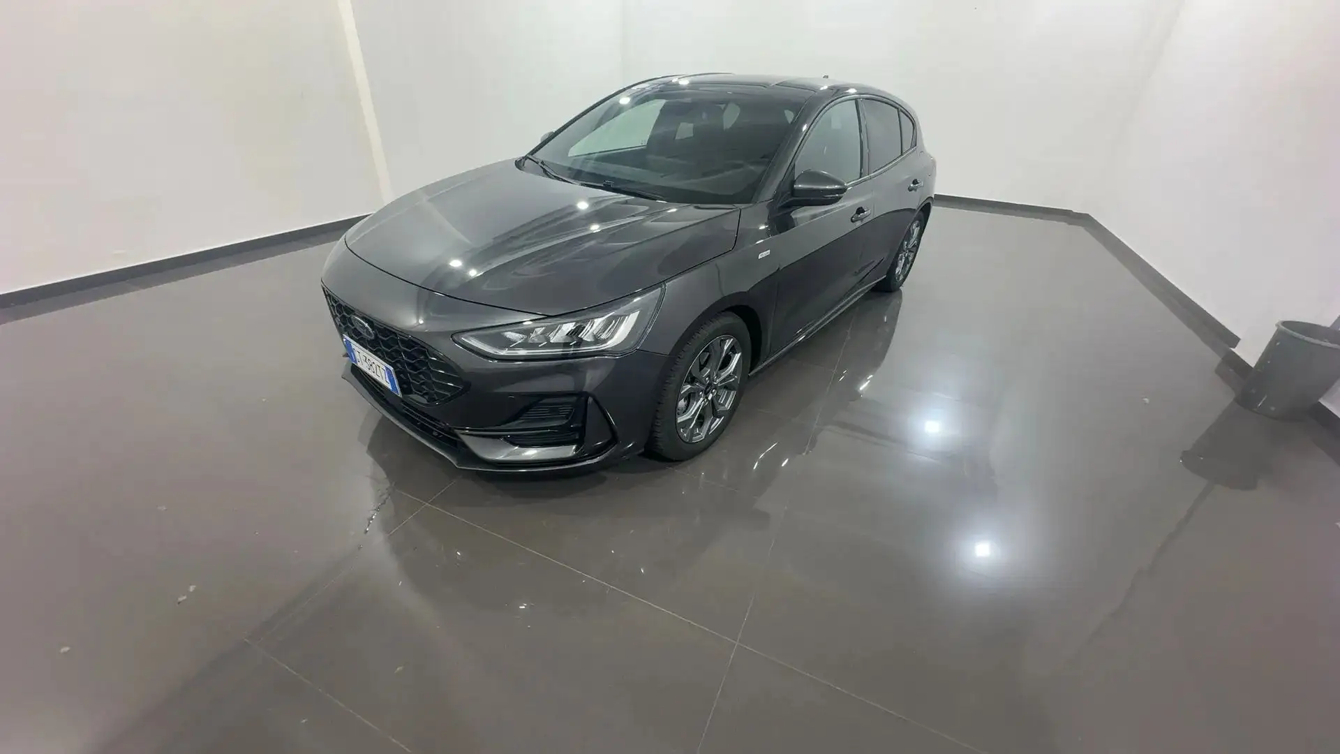 Ford Focus Focus 1.0t ecoboost h ST-Line 125cv Grigio - 1