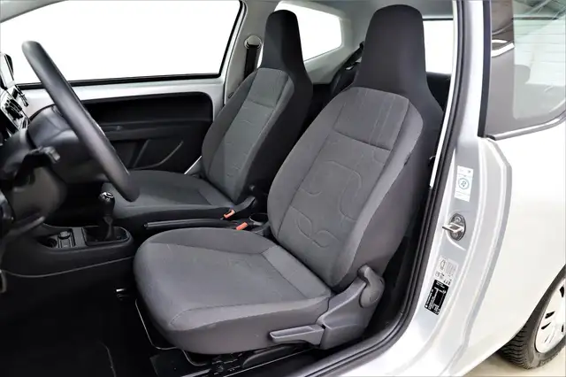 Volkswagen Up! view 14