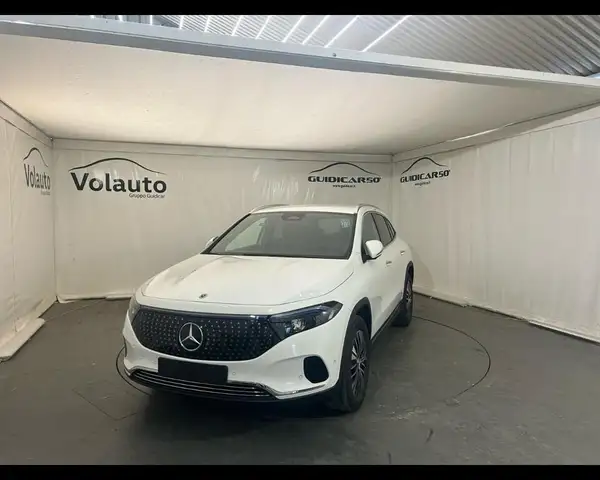 Mercedes-Benz EQA 250 + Range Plus Edition