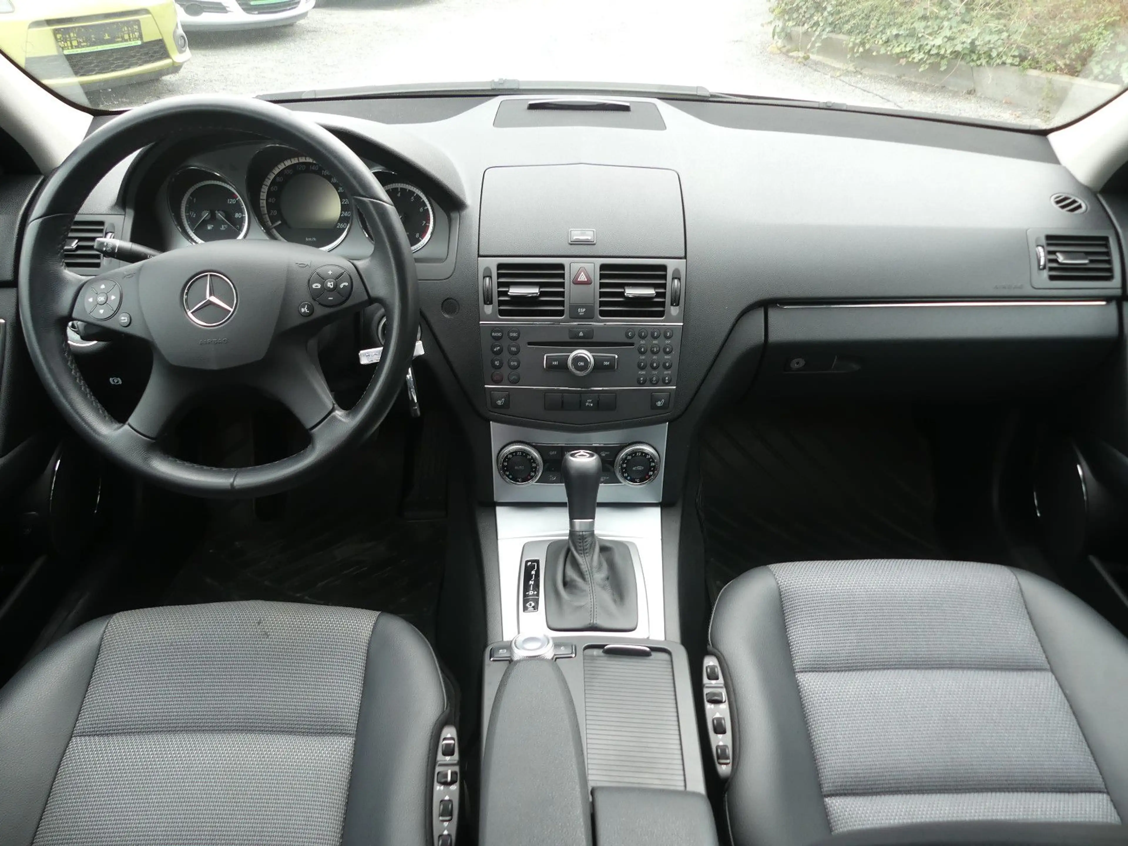 Mercedes-Benz C 180 CGI BlueEfficiency*Automatik*Nr.53B — photo 11