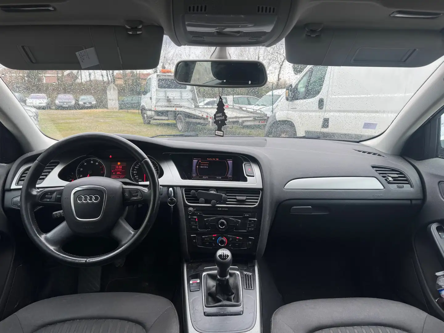 Audi A4 Avant 1.8 T Gris - 2