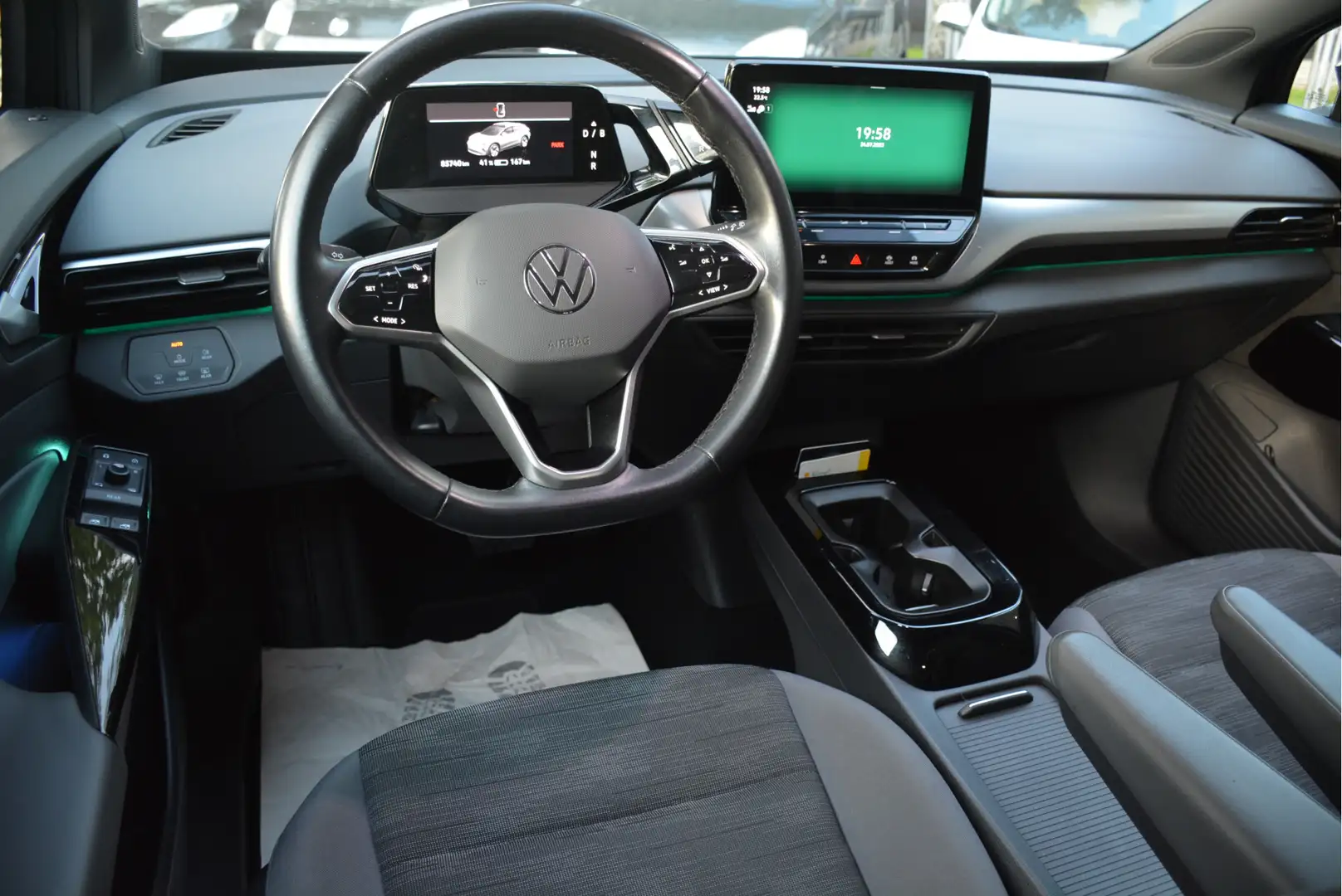 Volkswagen ID.4 Pro Life 77 kWh 150 KW Gris - 2