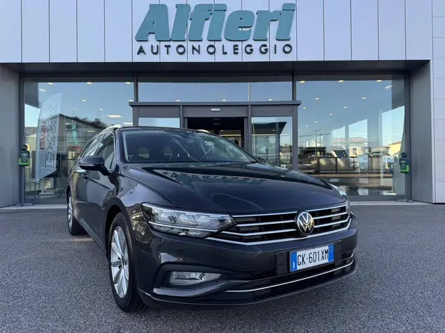 Volkswagen Passat Variant 2.0TDI Business 122cv DSG E6D IVA