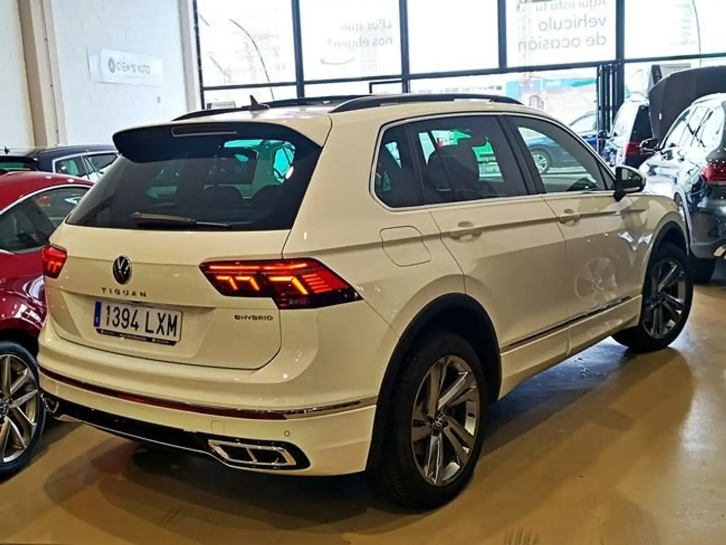 Volkswagen Tiguan 1.4 eHibrid R-Line 180kW Weiß - 2