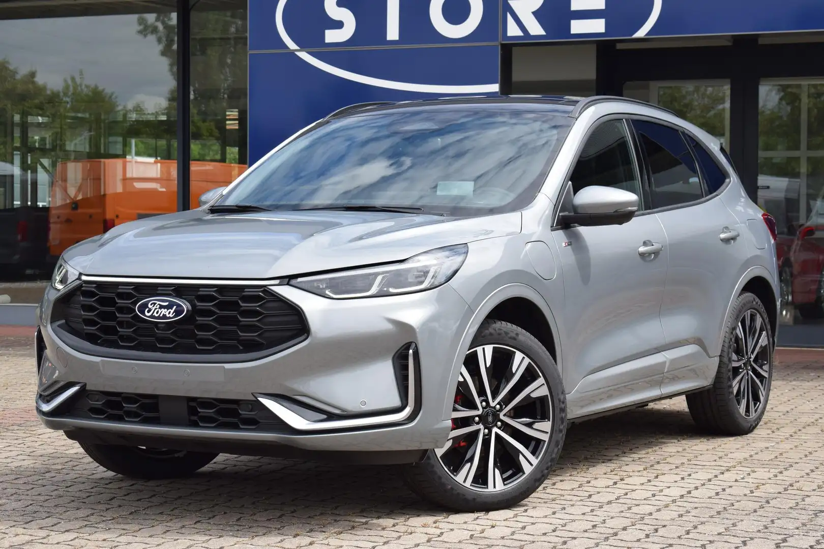 Ford Kuga PHEV Plug-In ST-Line X Vollausstattung Silber - 2