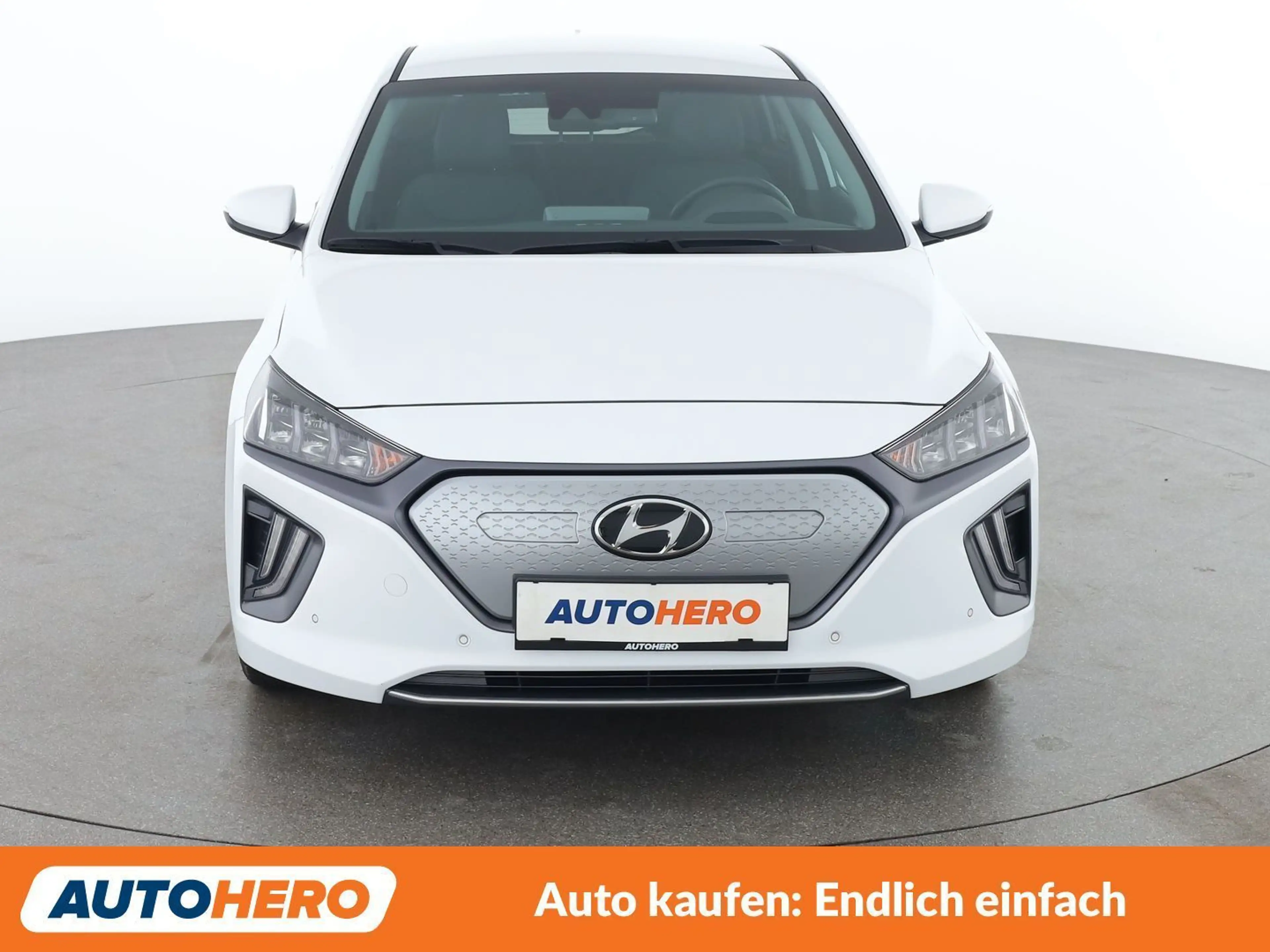 Hyundai IONIQ electric drive 100 kW LEVEL 5 — photo 9
