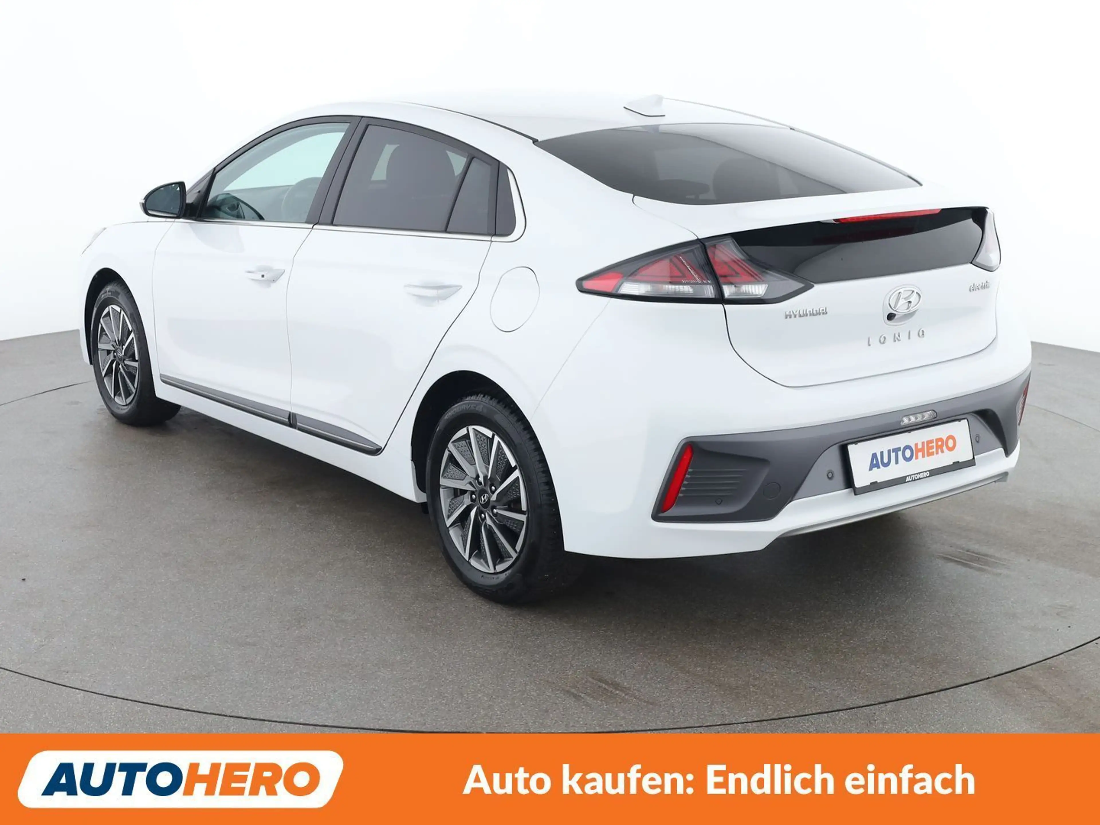Hyundai IONIQ electric drive 100 kW LEVEL 5 — photo 4