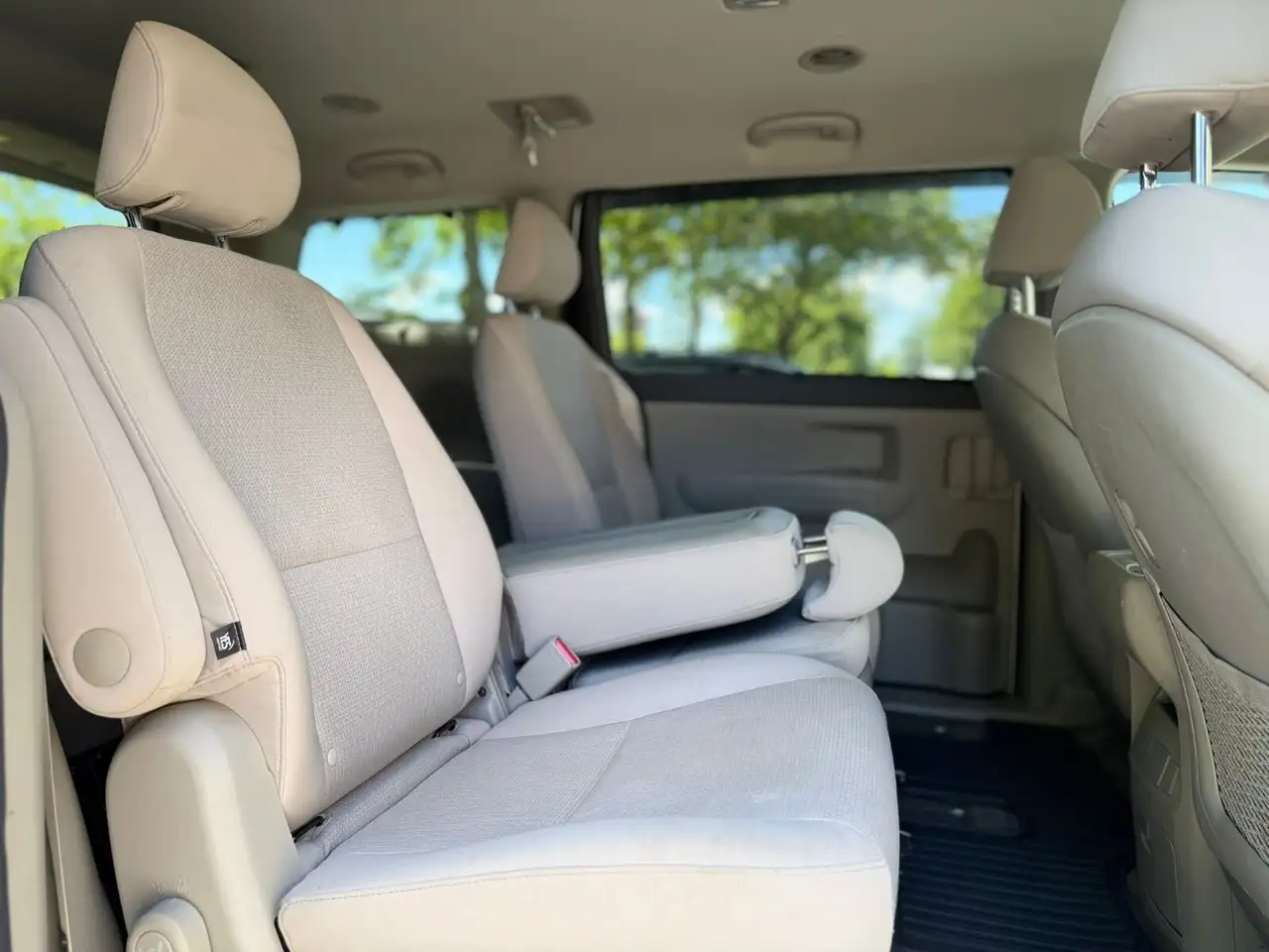 Kia Sedona photo Kia Sedona