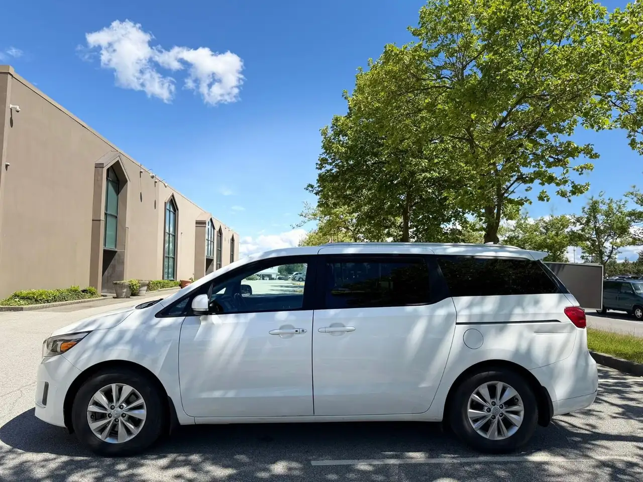 Kia Sedona photo Kia Sedona