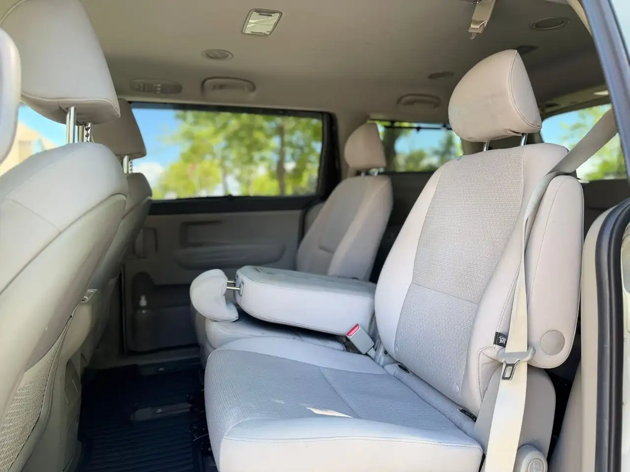 Kia Sedona photo Kia Sedona