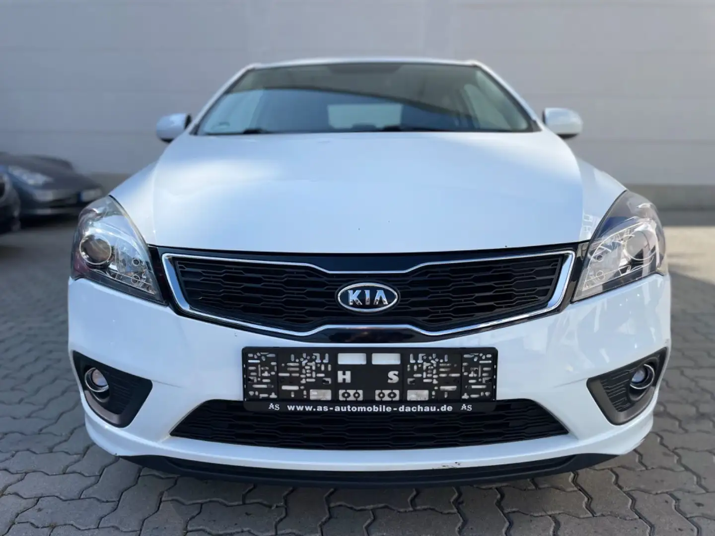 Kia ProCeed / pro_cee'd / ProCeed 1.4 CVVT pro_cee'd / Cee´d Weiß - 1