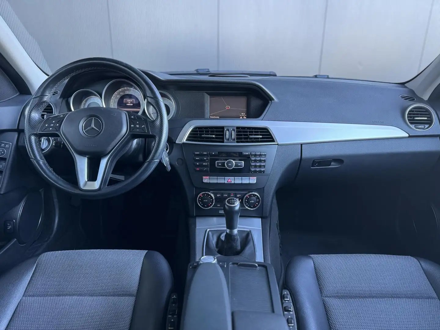 Mercedes-Benz C 200 Estate Prestige Avantgarde Gris - 2
