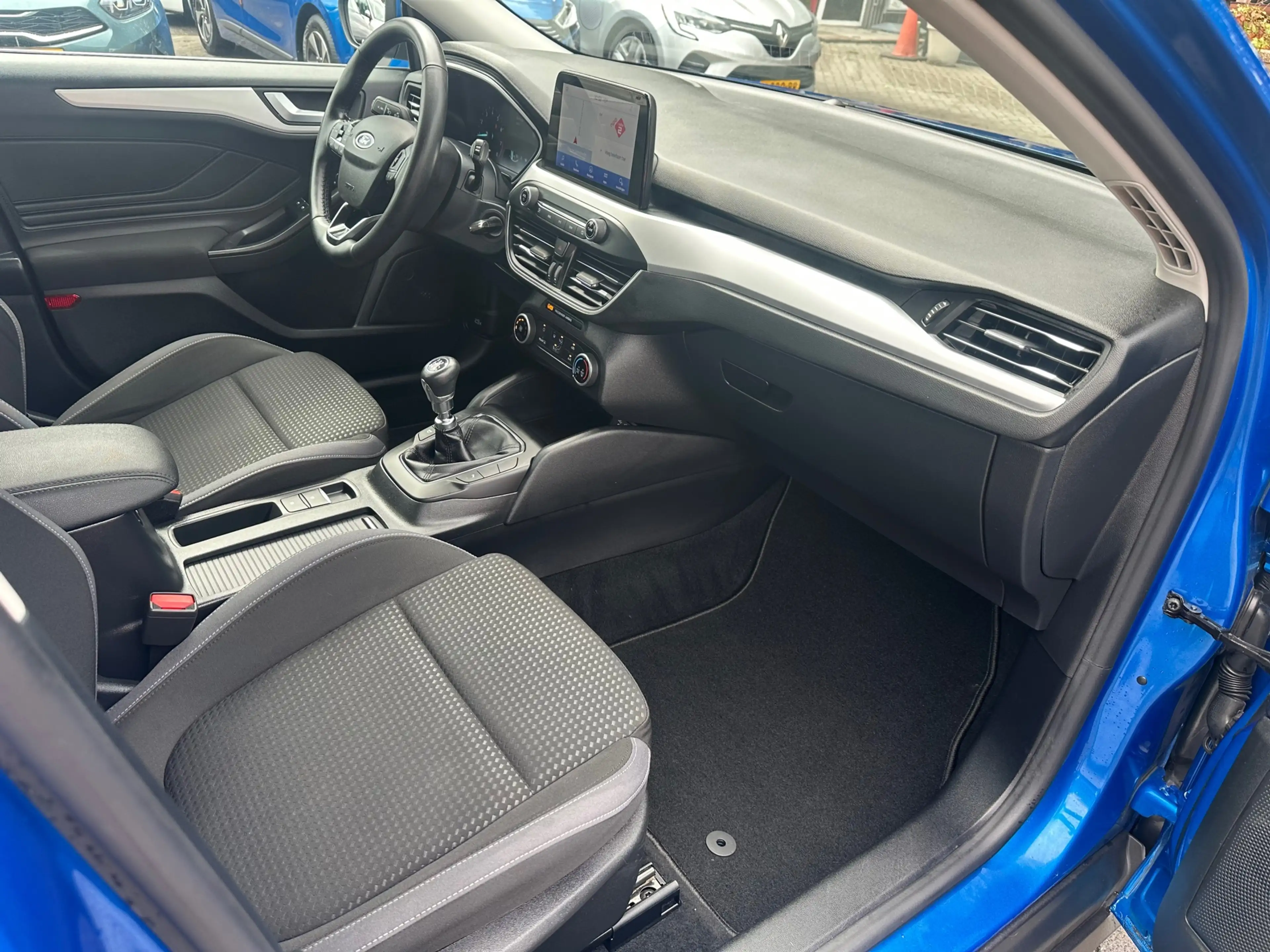 Ford Focus 1.0 EcoBoost Trend Edition Business , 93.000 km NA — photo 12