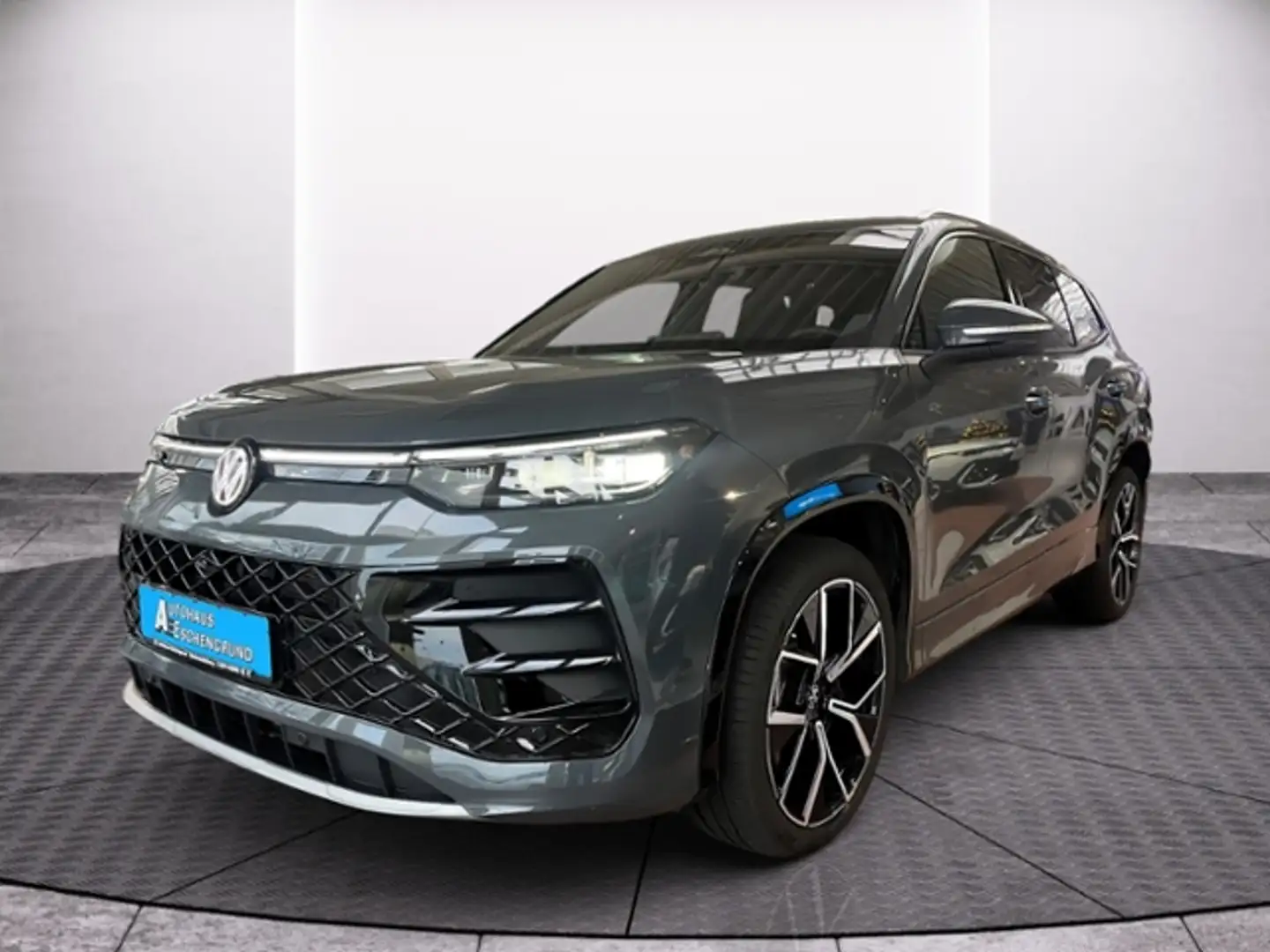 Volkswagen Tayron 2.0 TDI DSG 4M R-LINE AHK IQ.LIGHT PANO HARMAN KA Grau - 2