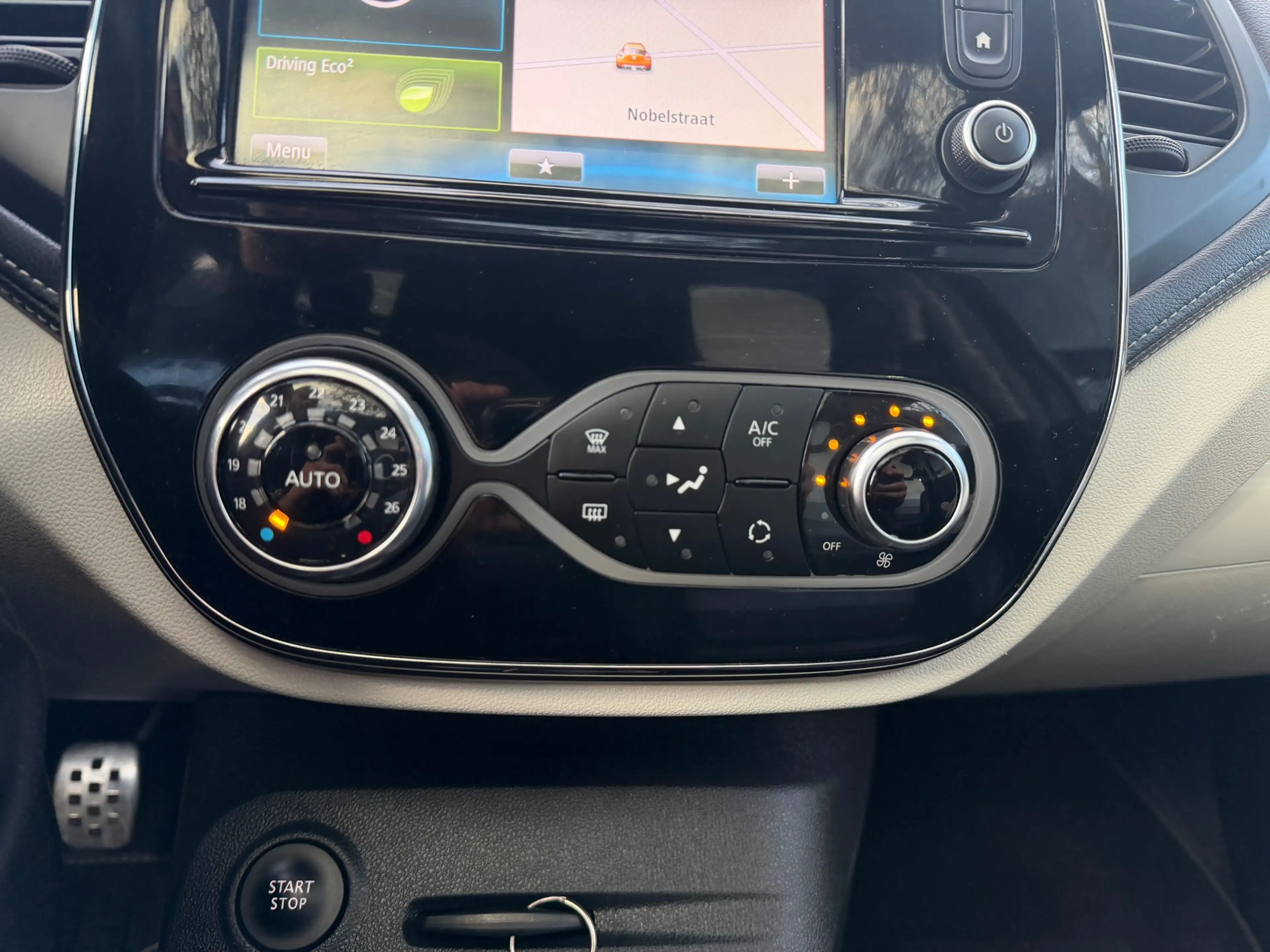 Renault Captur 1.2 TCe Initiale Paris/ airco/cruise/Panorama dakN — photo 13