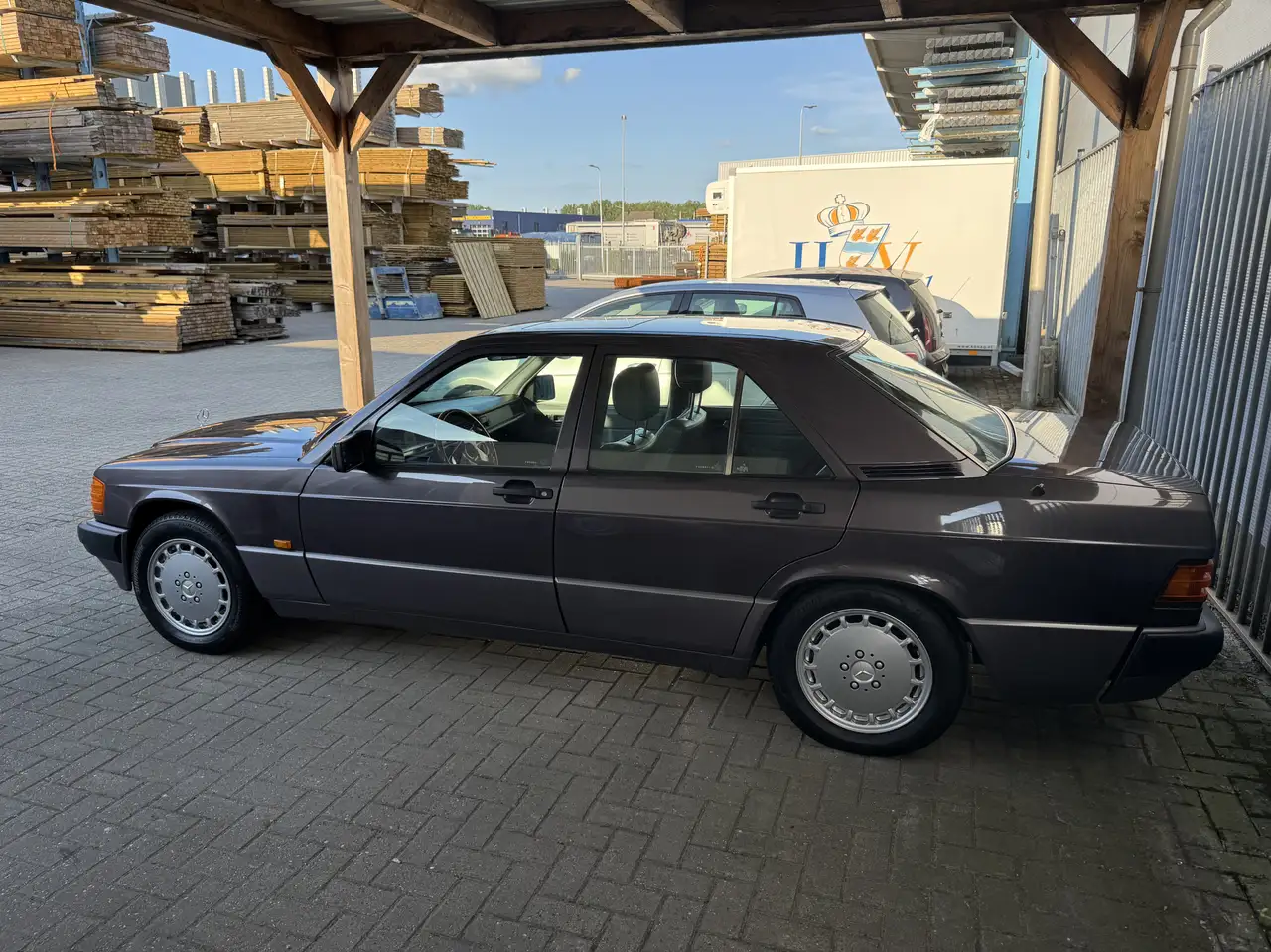 Mercedes-Benz 190 2.6 Uniek exemplaar | Bornit | Zeer luxe uitvoerin, foto 2