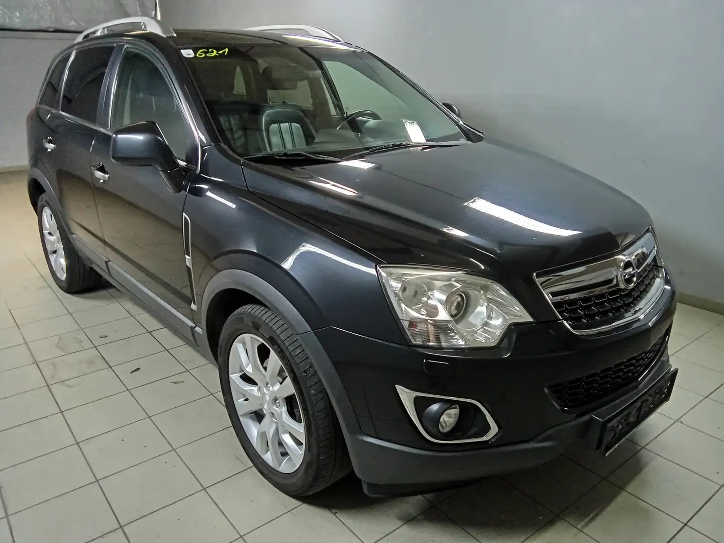 Opel Antara Cosmo 4x4 Schwarz - 2