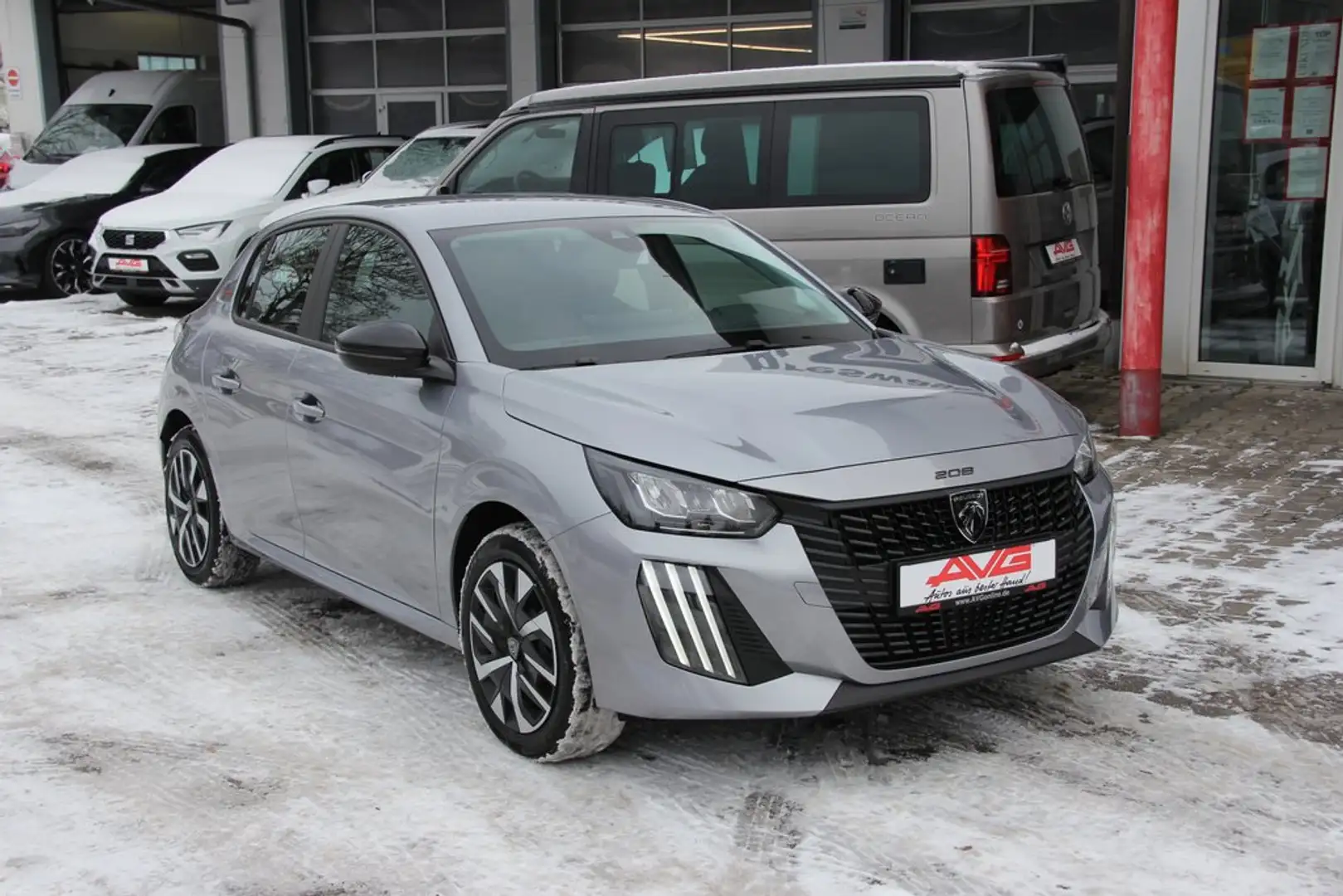 Peugeot 208 Elektro 136PS Style LED SmartLink Tempomat 11KW Grau - 1