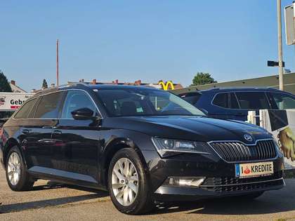 Skoda Superb 2,0 TDI Style Pickerl + Service-OK 1A-Zustand R...