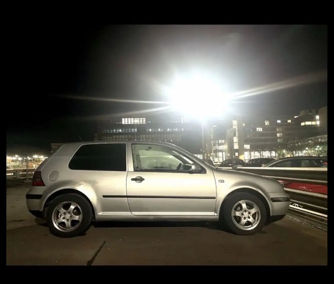 Volkswagen Golf 1.6 Edition, foto 5