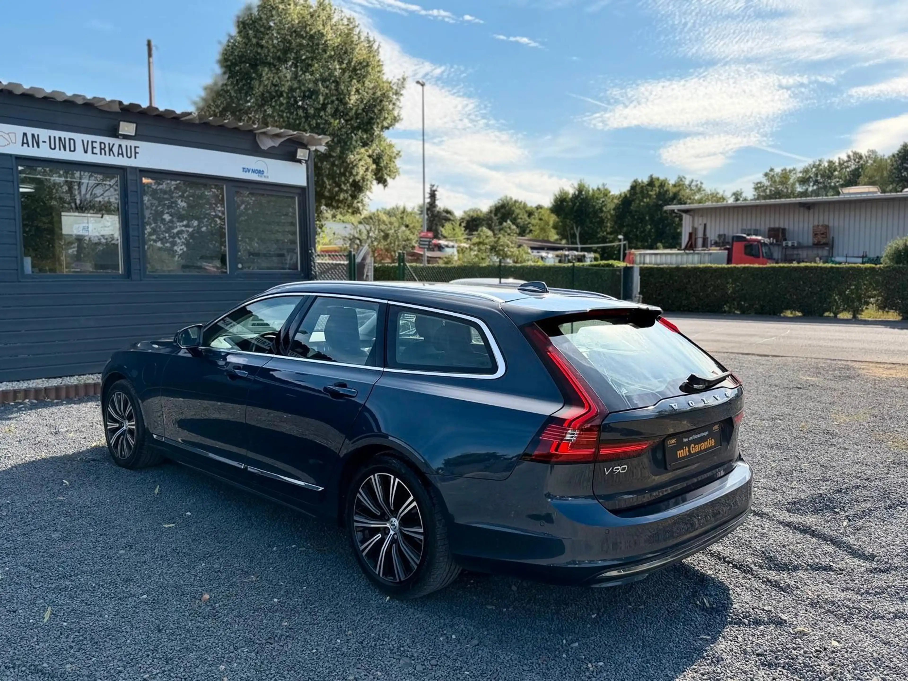 Volvo V90 Volvo V90,Inscription,360°,T-Winkel,8Fach B,SHZ — photo 7
