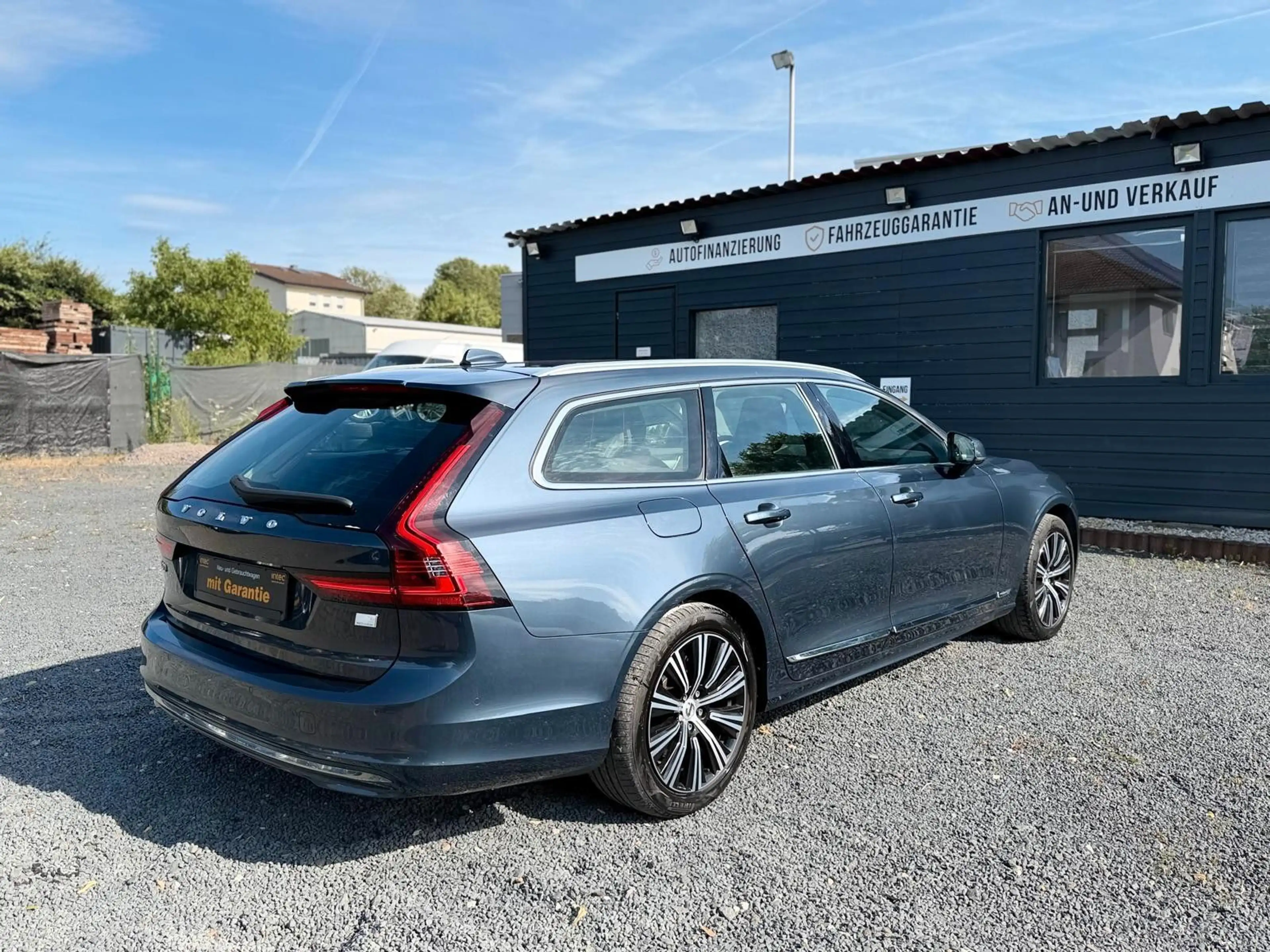 Volvo V90 Volvo V90,Inscription,360°,T-Winkel,8Fach B,SHZ — photo 8