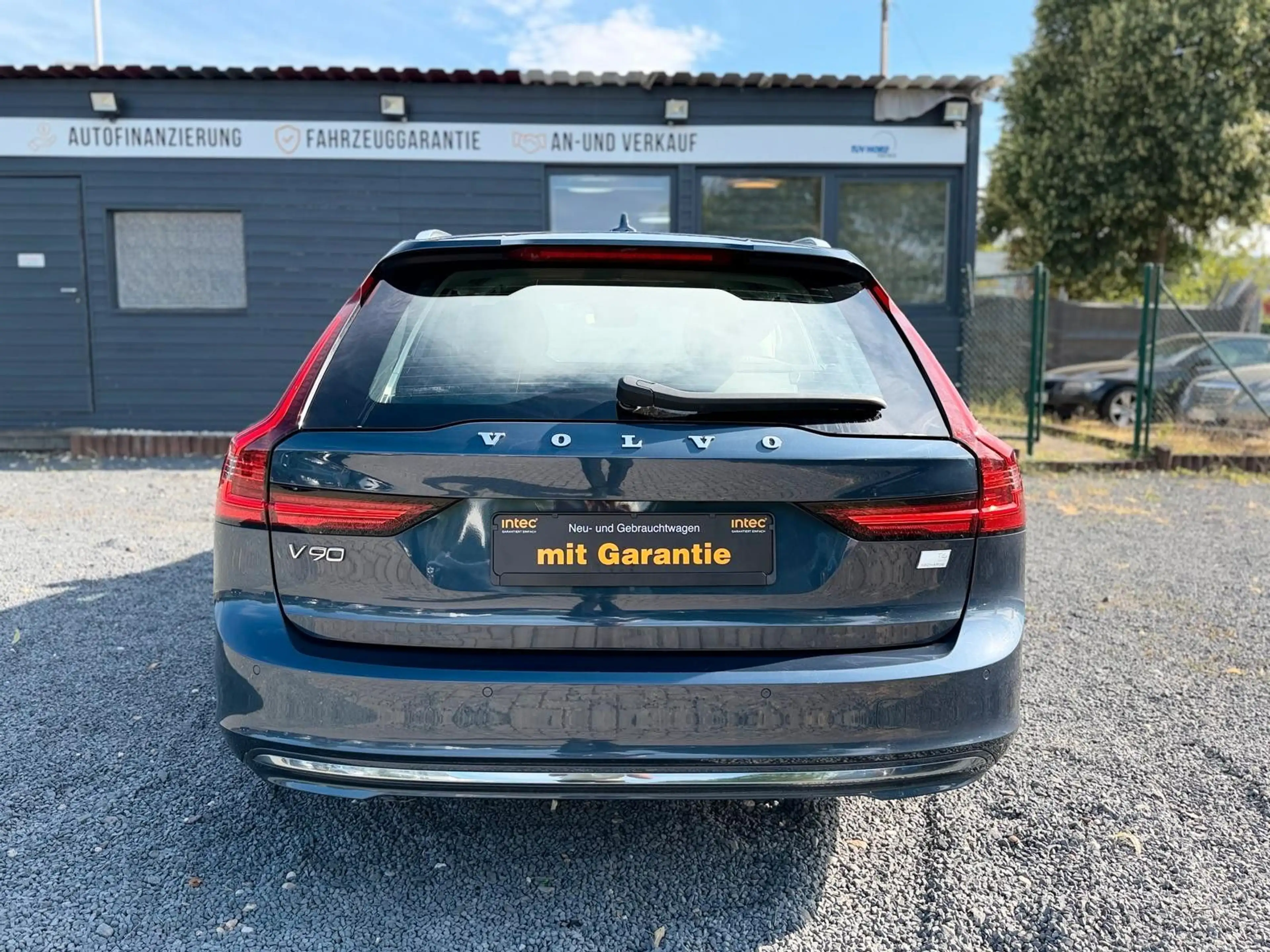 Volvo V90 Volvo V90,Inscription,360°,T-Winkel,8Fach B,SHZ — photo 10
