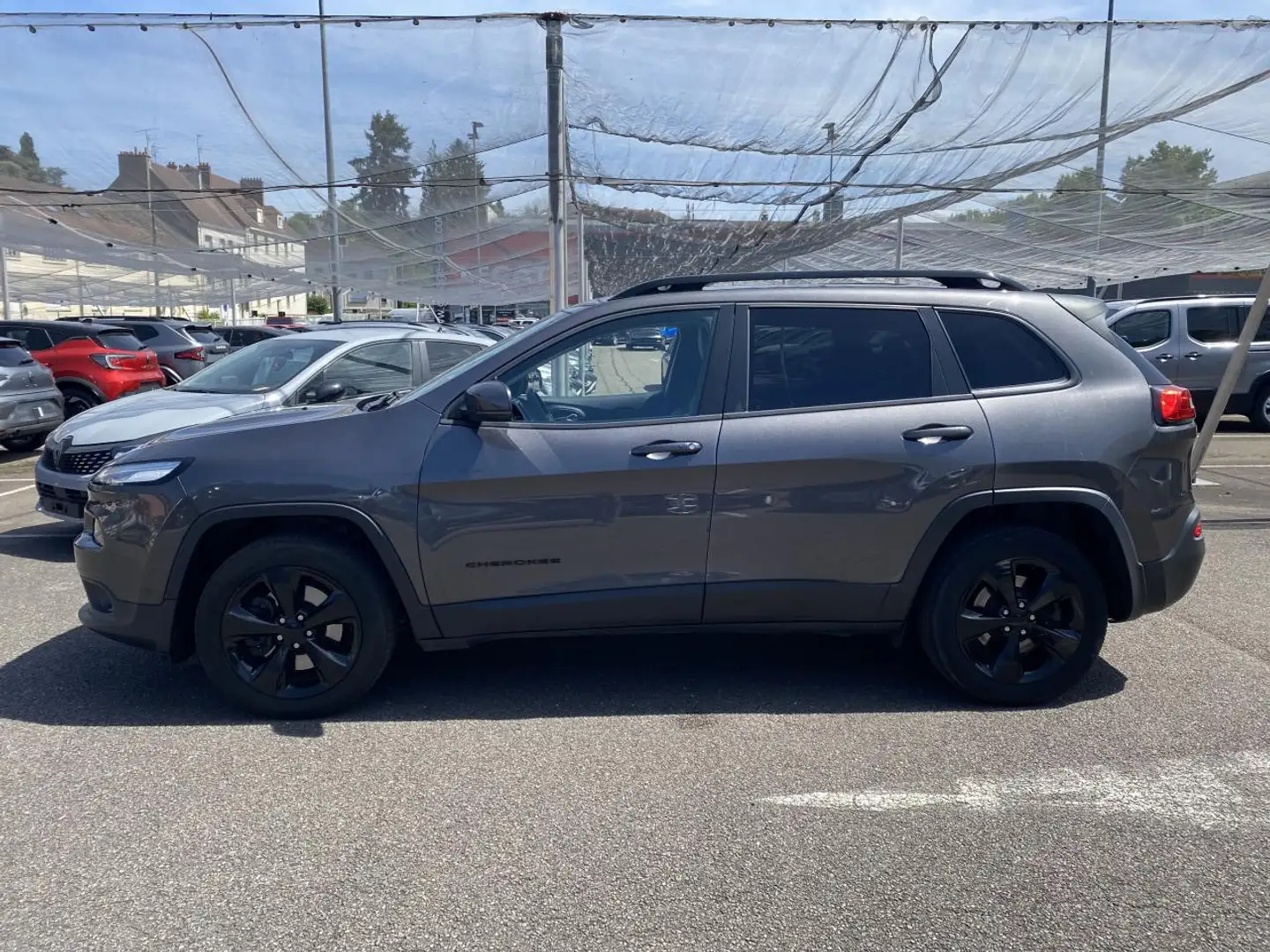 Jeep Cherokee IV 2.2 MULTIJET 185 S\u0026S NIGHT EAGLE 4WD AUTO - 2