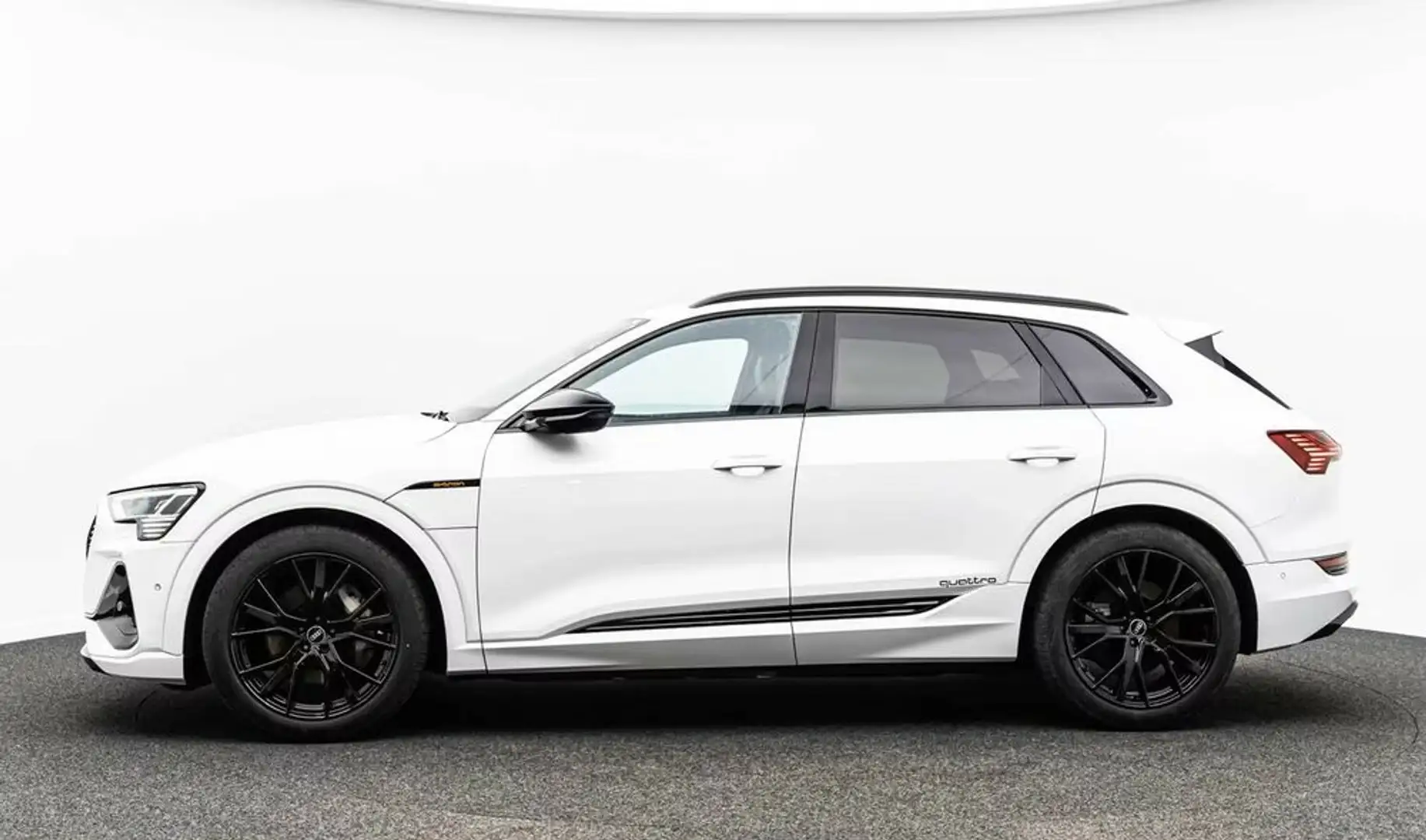 Audi e-tron 55 S line*MATRIX*AHK*KEY*ACC*B&O*PANO*MEMO* Weiß - 2