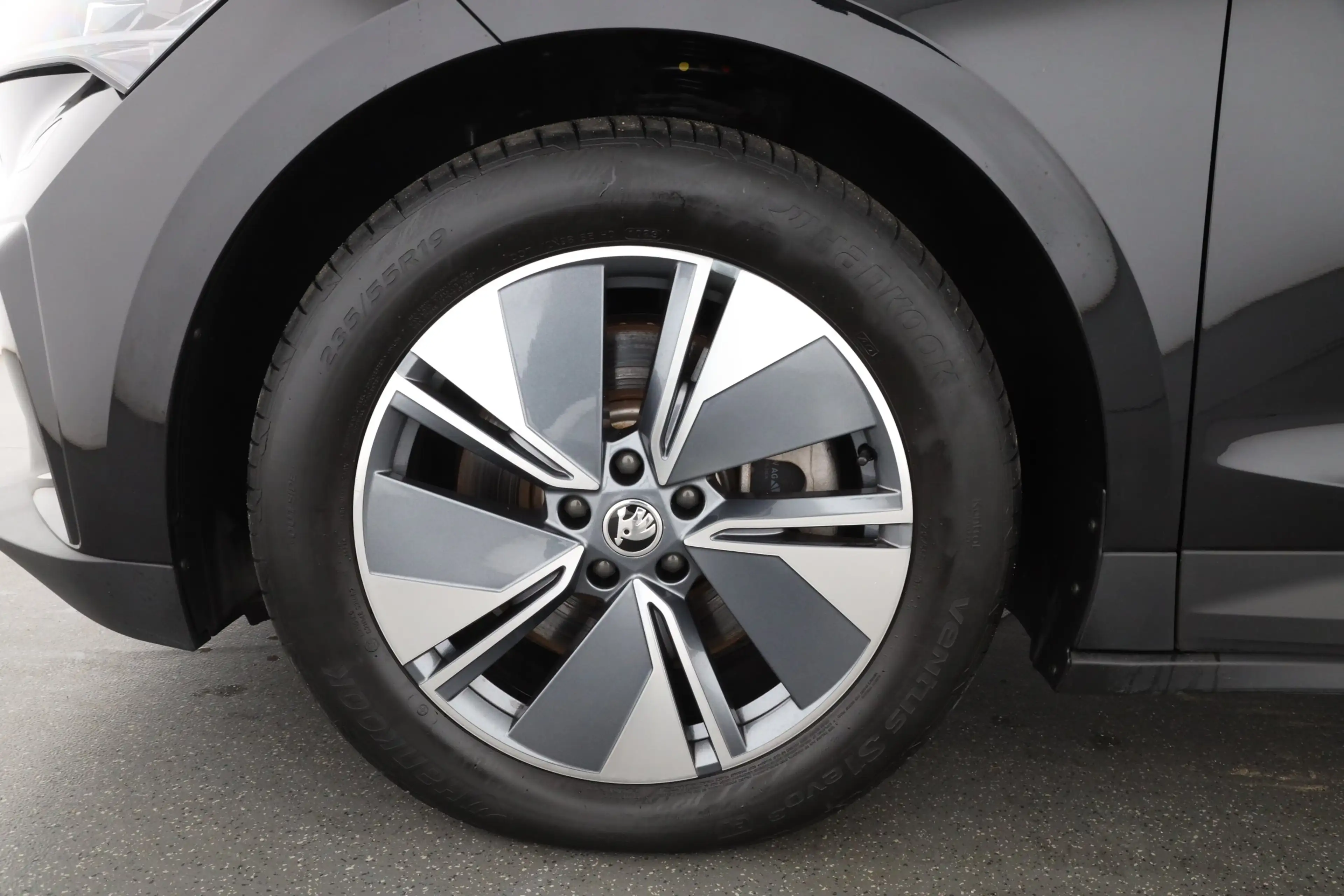 Skoda Enyaq iV 80x Lodge | NAVI | LED | AHK | SITZH. | — photo 8