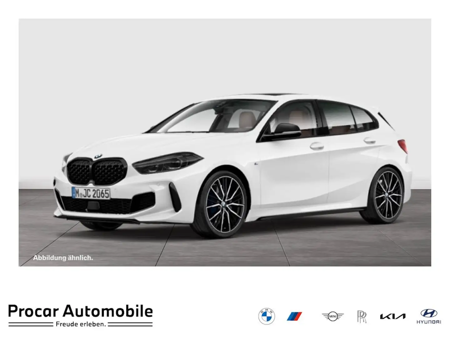 BMW 135 M135i xDrive M Sport HUD PANO RFK NAVI LED LM Weiß - 1