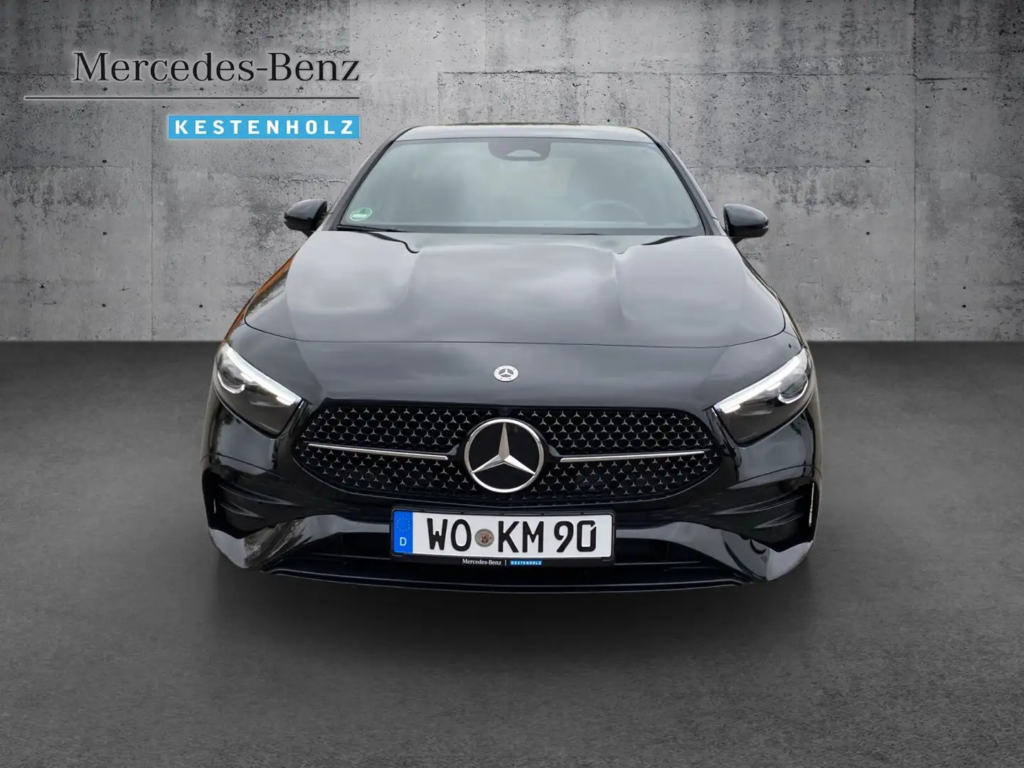 Mercedes-Benz A 200 A 200 d Kompaktlimousine AMG Line/Navi/Distronic Schwarz - 2