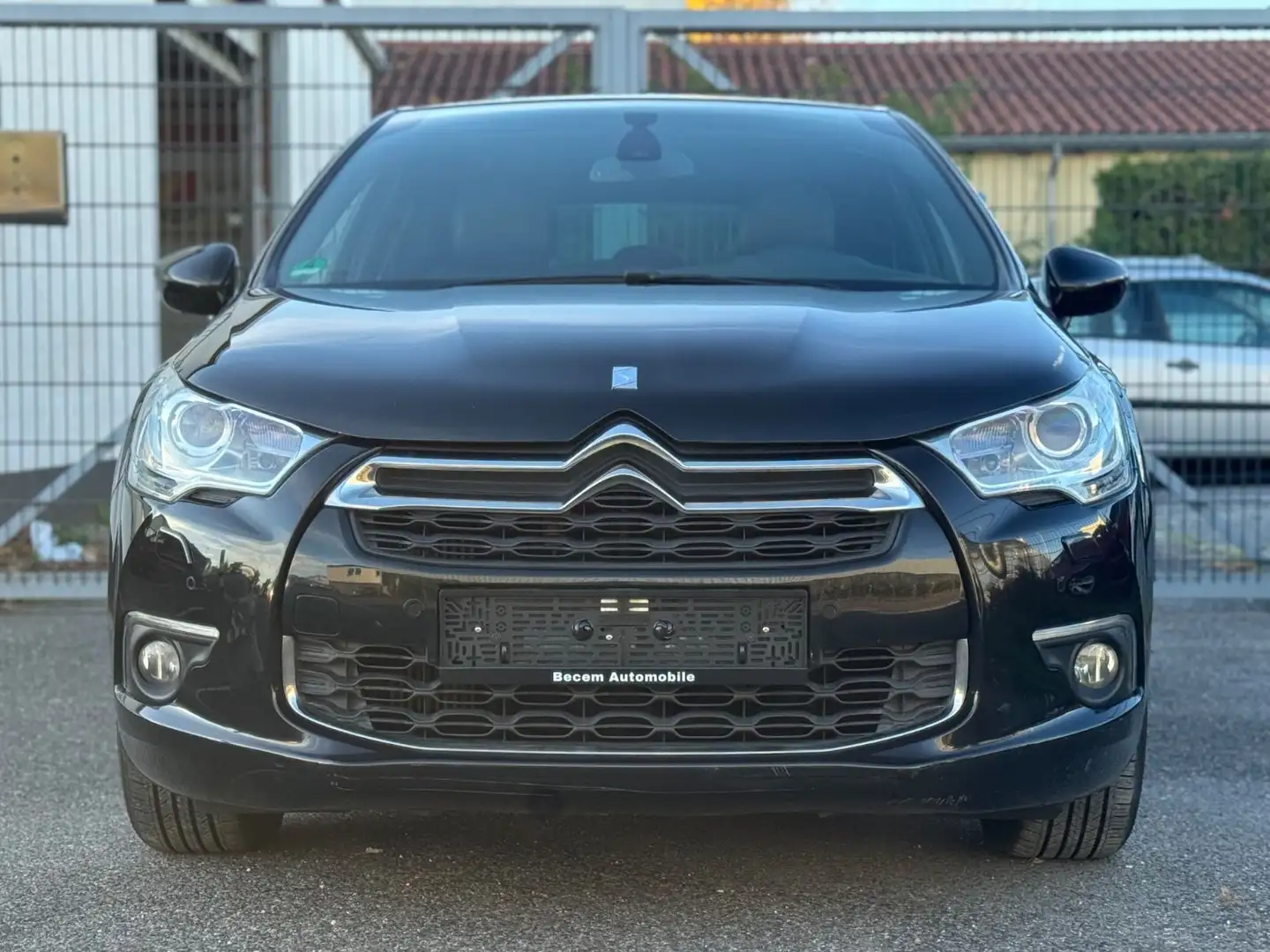 Citroen DS4 SoChic AUTOMATIK TOTWINKEL AS. MASSAGE Schwarz - 1
