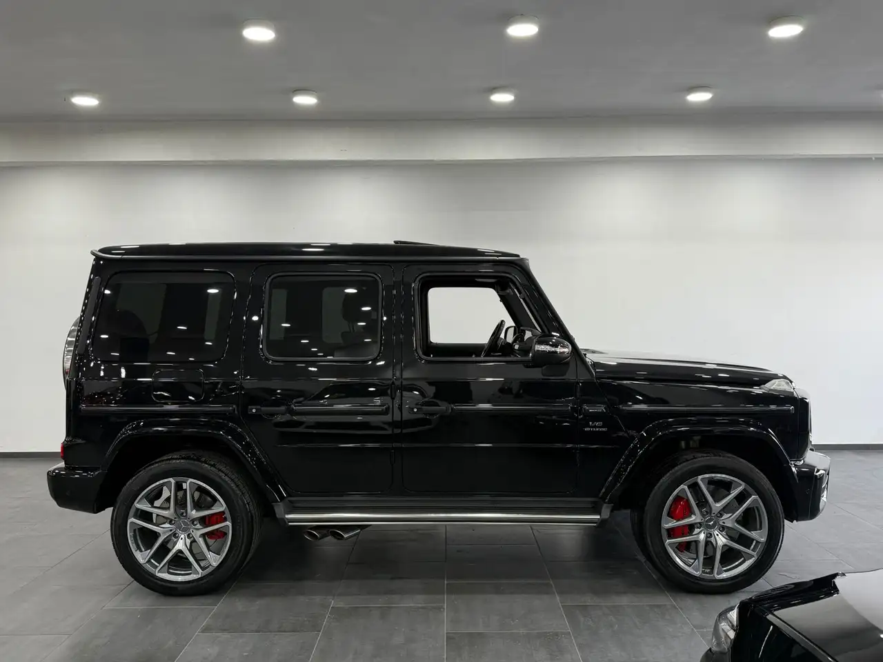 Mercedes-Benz G 63 AMG 4.0V8 Utilitaire-Lichte vracht Full Option Touchscreen(2025) — foto 3