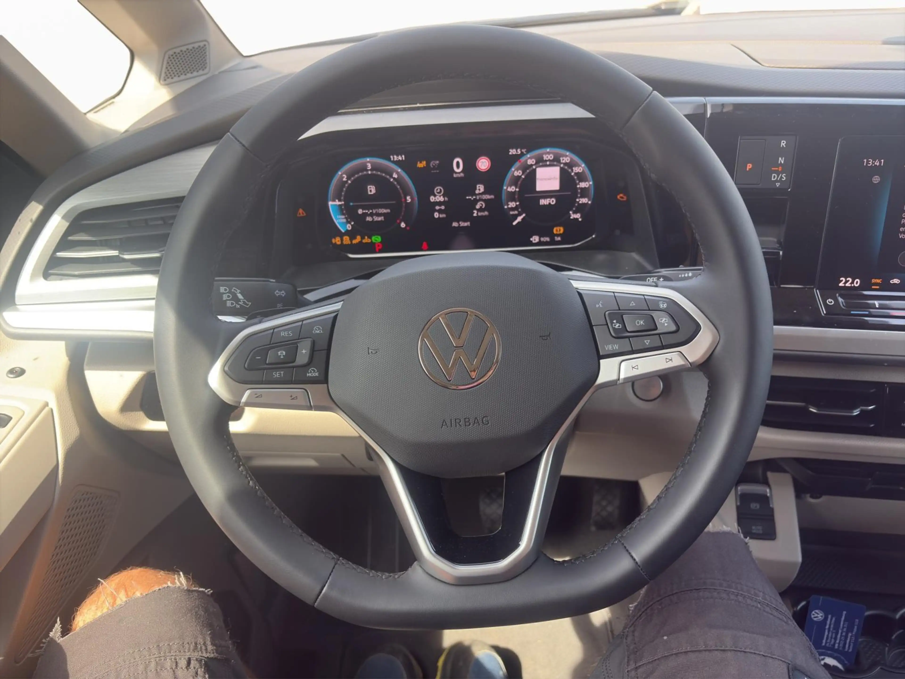 Volkswagen T7 California Ocean — photo 12