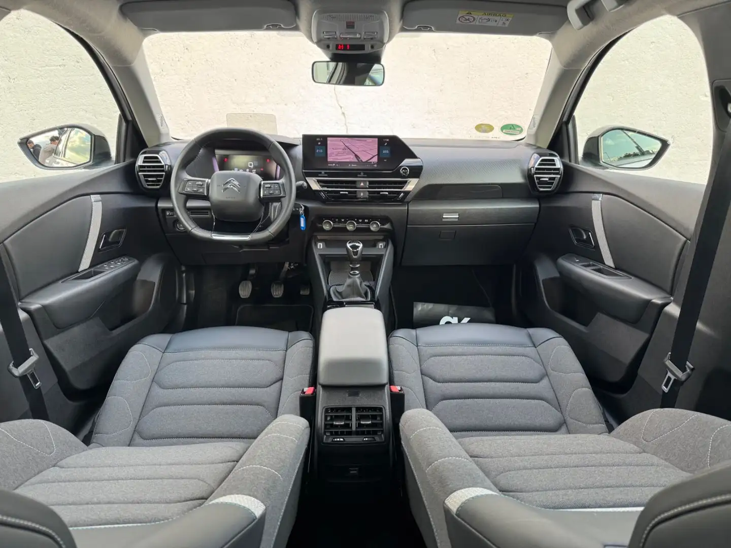 Citroen C4 Lim. Feel Pack Weiß - 2