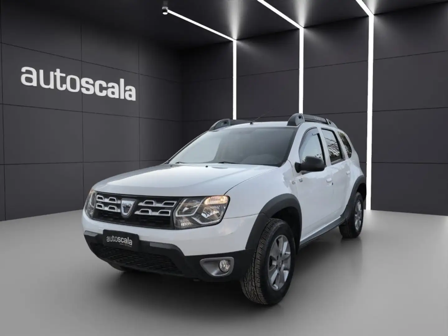 Dacia Duster 1.5 dCi 110CV S&S 4x2 Serie Speciale Lauréate Fam Bianco - 1