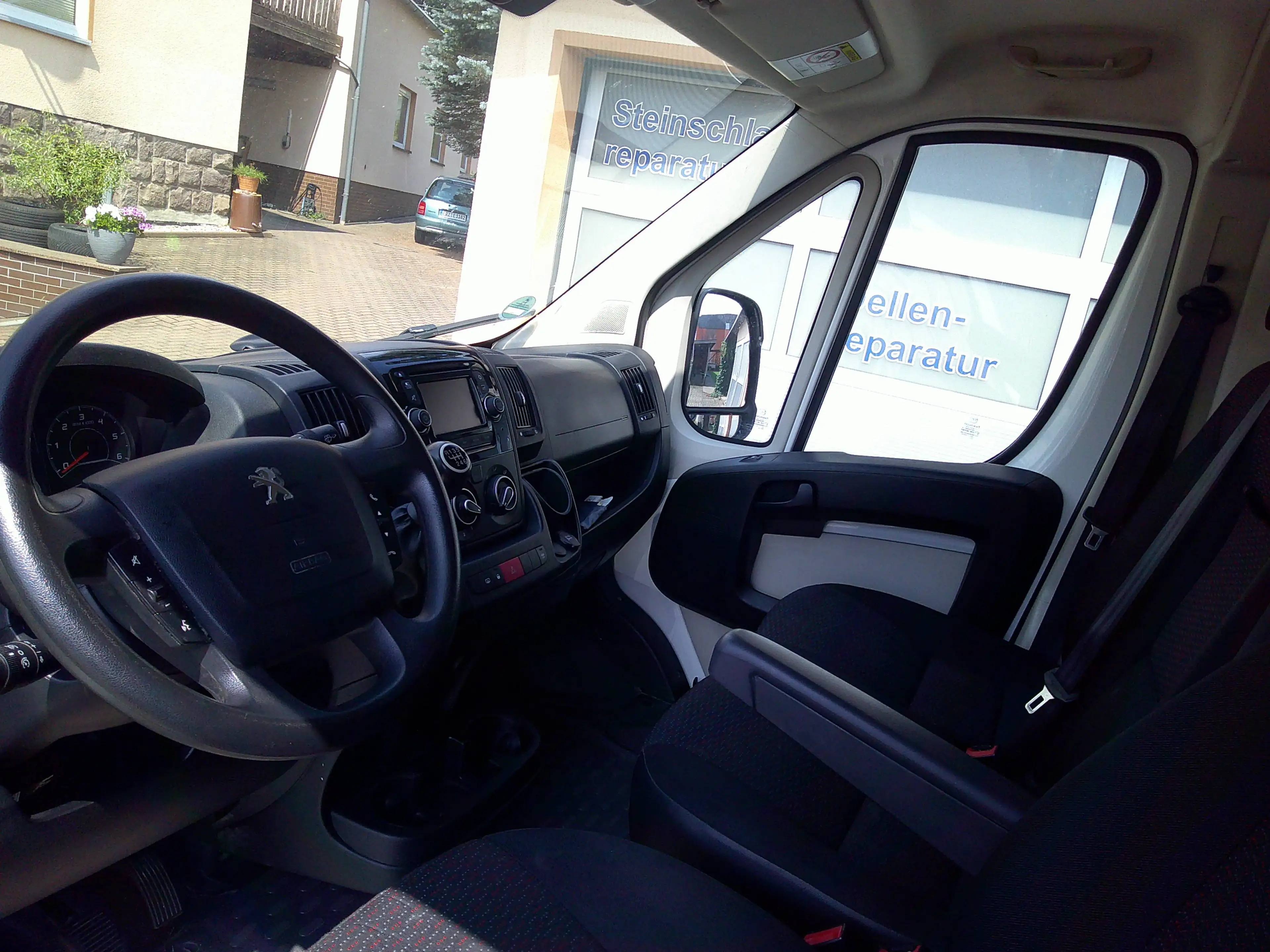 Peugeot Boxer 335 L3H2 Komfort Plus BlueHDi 130 TÜV Neu — photo 11