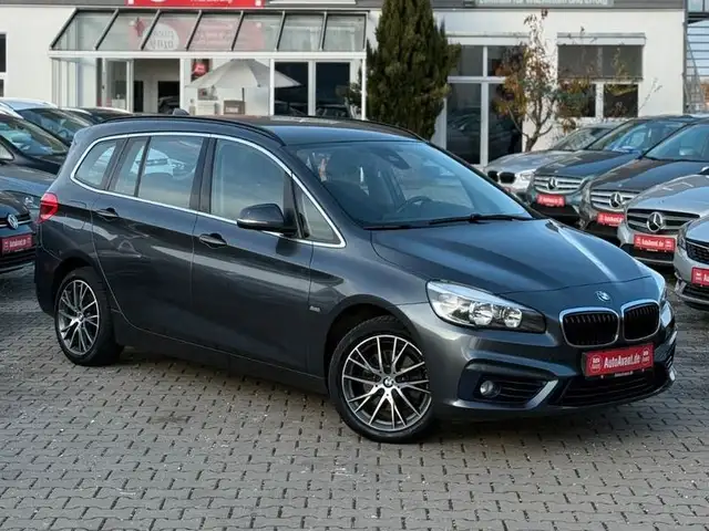 BMW 218 d Gran Tourer Sport Line*AUTOMATIK*SHZ*NAVI*