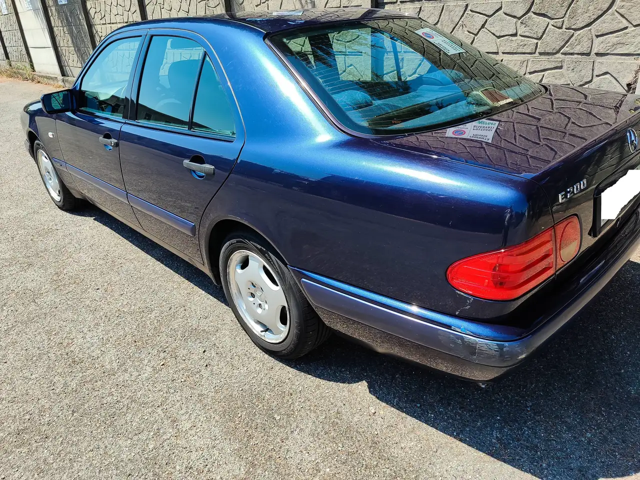 Mercedes-Benz 200 E 200 Kompressor Classic, foto 4