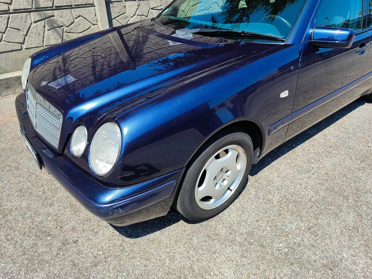 Mercedes-Benz 200 E 200 Kompressor Classic, foto 3