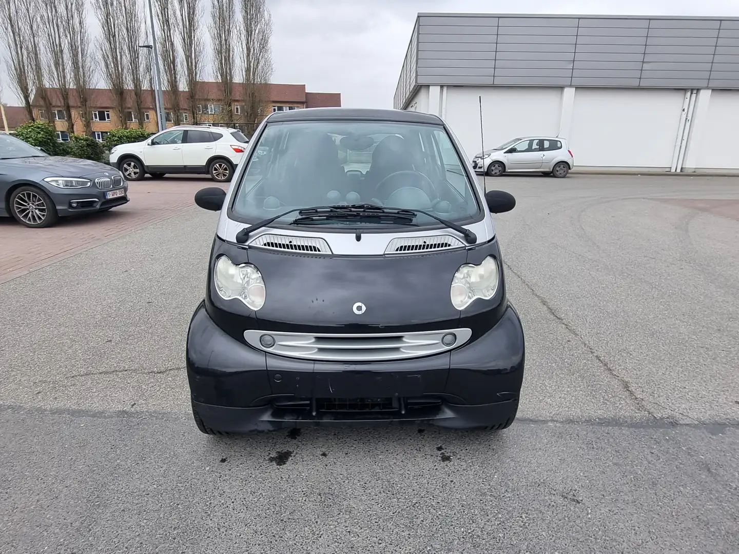 smart forTwo Coupé 0.7 Turbo Pure Softouch Noir - 2