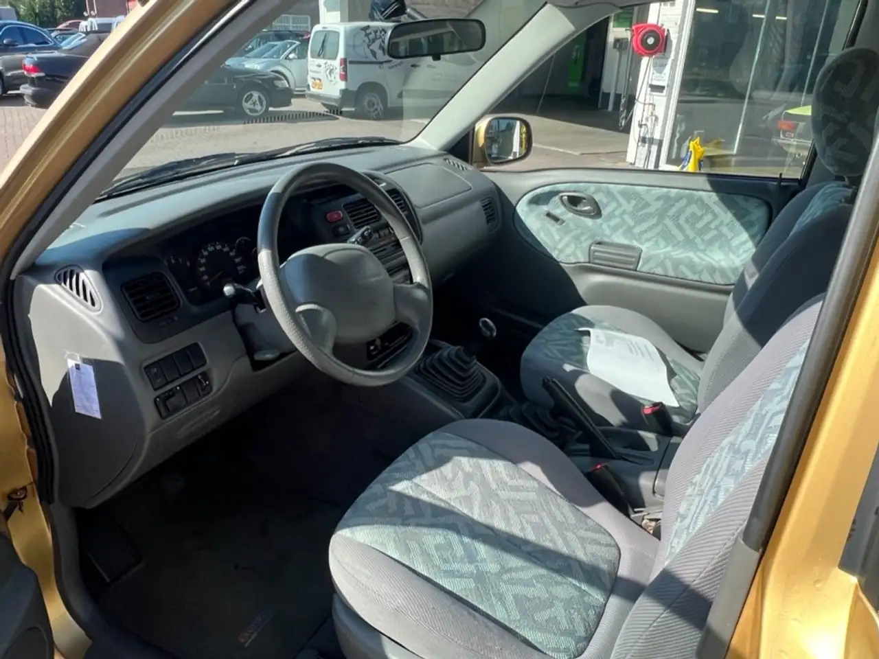 Suzuki Grand Vitara 2.0 3drs 4x4 HANDBAK / AIRCO / NL-auto / 1e eigena, foto 6