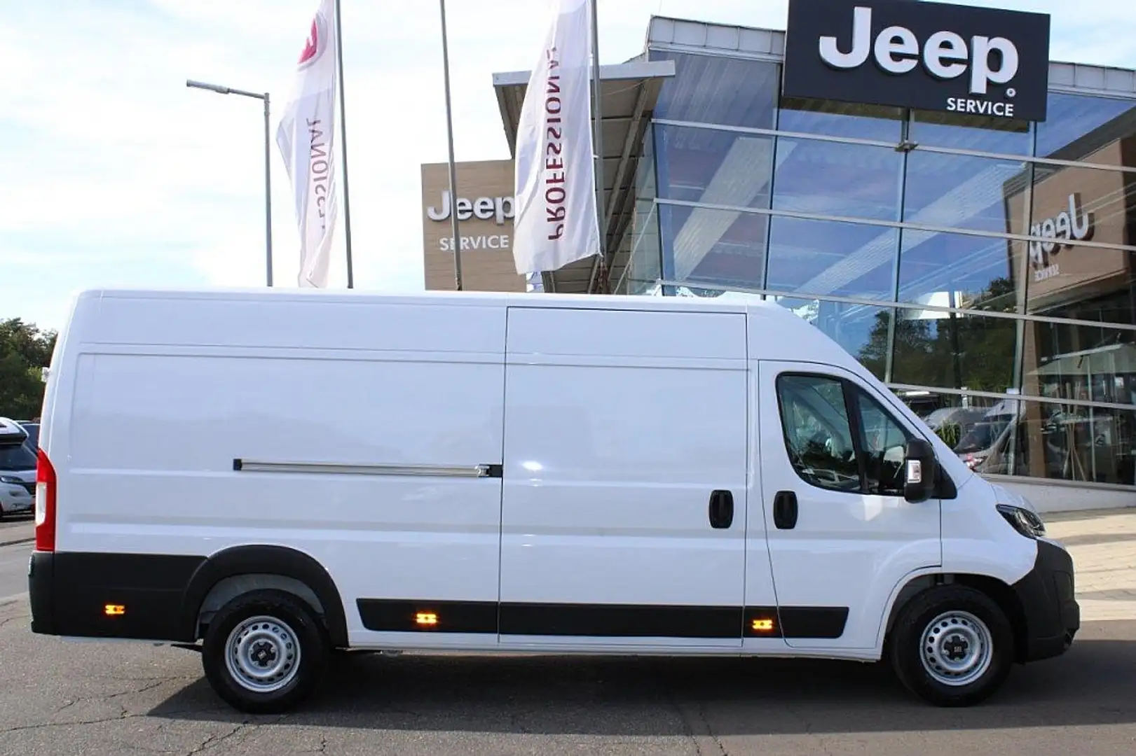 Fiat Ducato Maxi L4H2 140 10Zoll Navi Abstandstempom... Weiß - 1