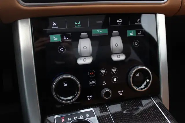 Land Rover Range Rover view 28
